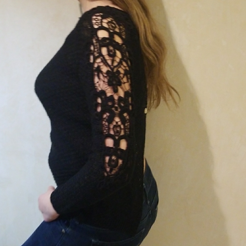 Cute open back sweater